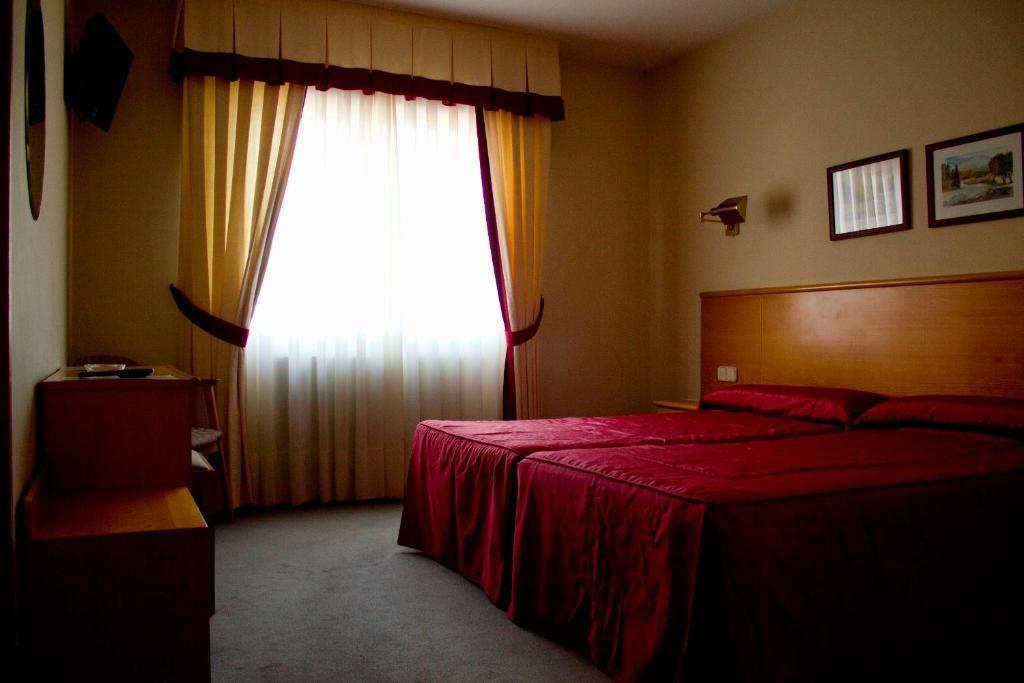 Hotel Ramos Silleda Extérieur photo