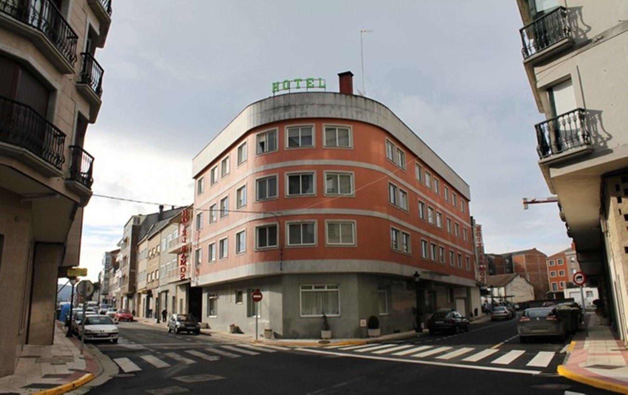 Hotel Ramos Silleda Extérieur photo